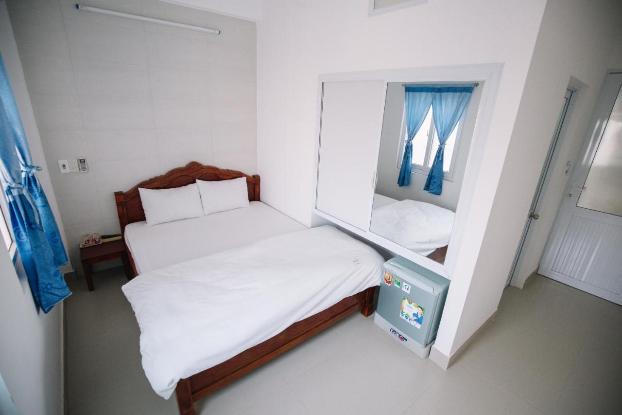 Lum Dong Tien Hotel Hue Exterior photo
