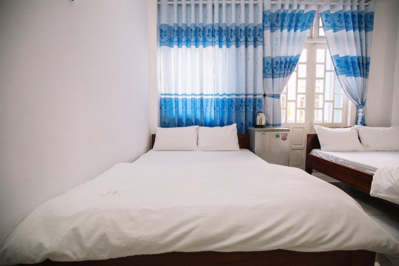 Lum Dong Tien Hotel Hue Exterior photo